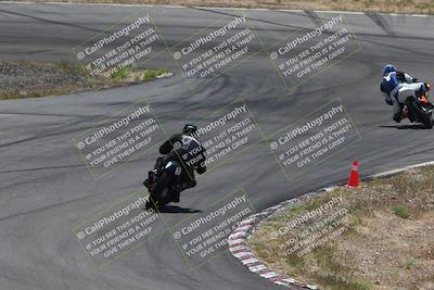 media/Apr-20-2025-AHRMA (Sun) [[393a79c373]]/Race/Group 4/Turn 4b/